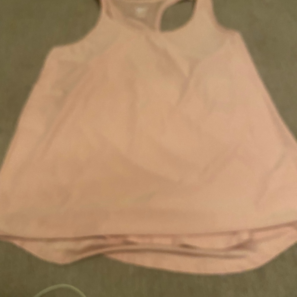 super cute reebok tank top